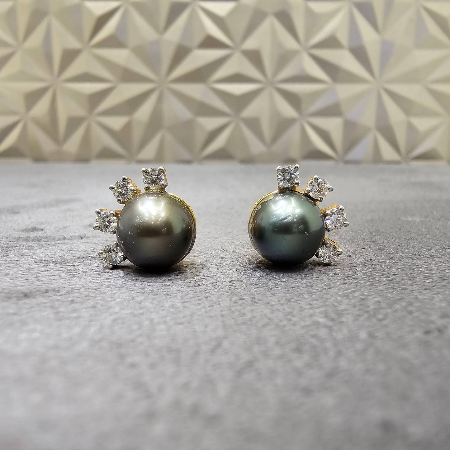 Website Auction - Exclusive Jewelry Deals