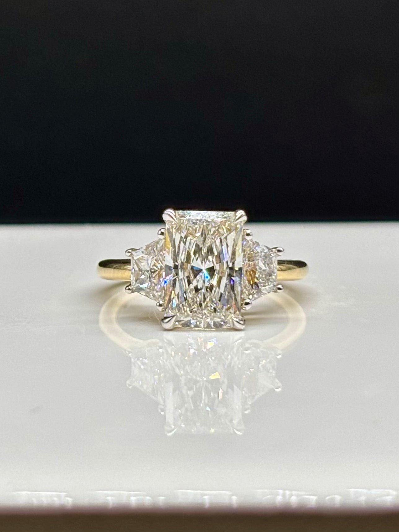 Website Auction - Exclusive Jewelry Deals
