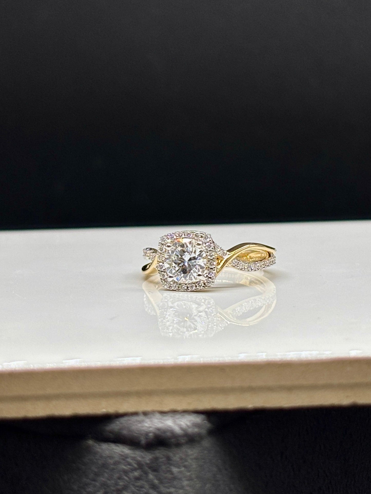 Website Auction - Exclusive Jewelry Deals