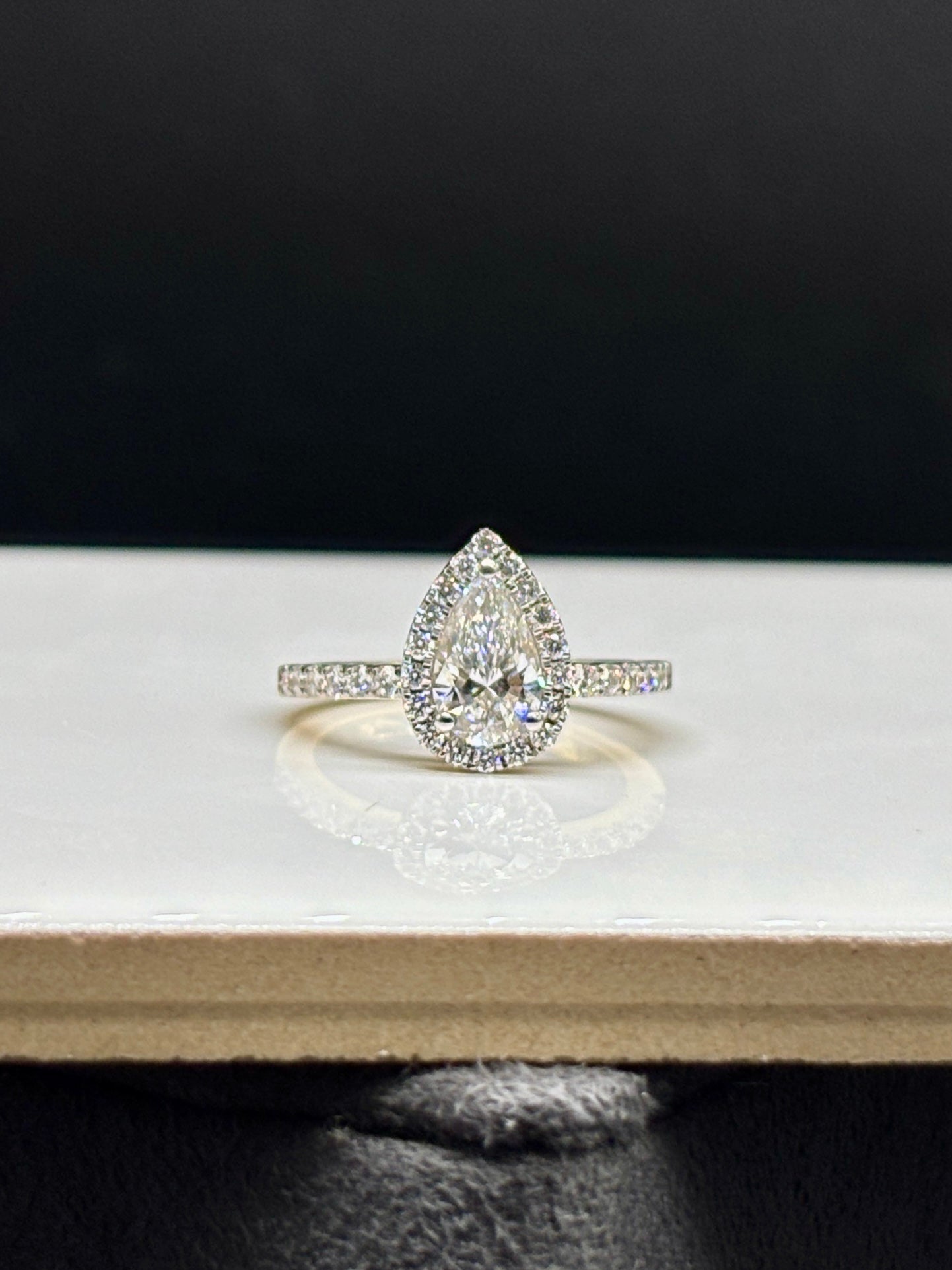 Website Auction - Exclusive Jewelry Deals
