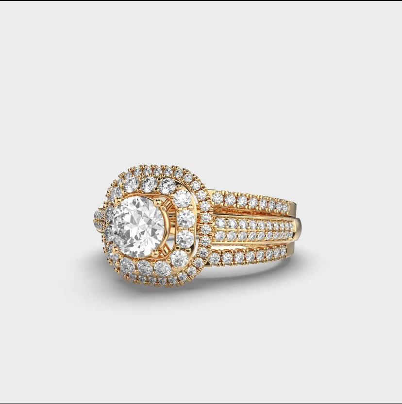 Alluring Round Solitaire Diamond Ring