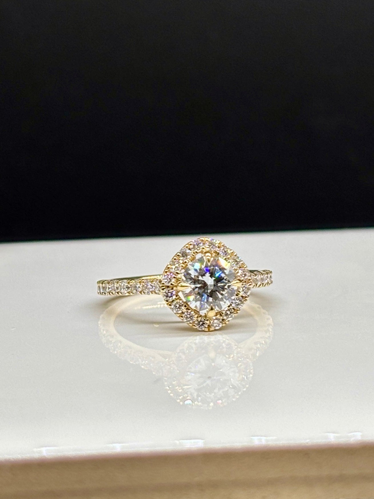 Website Auction - Exclusive Jewelry Deals