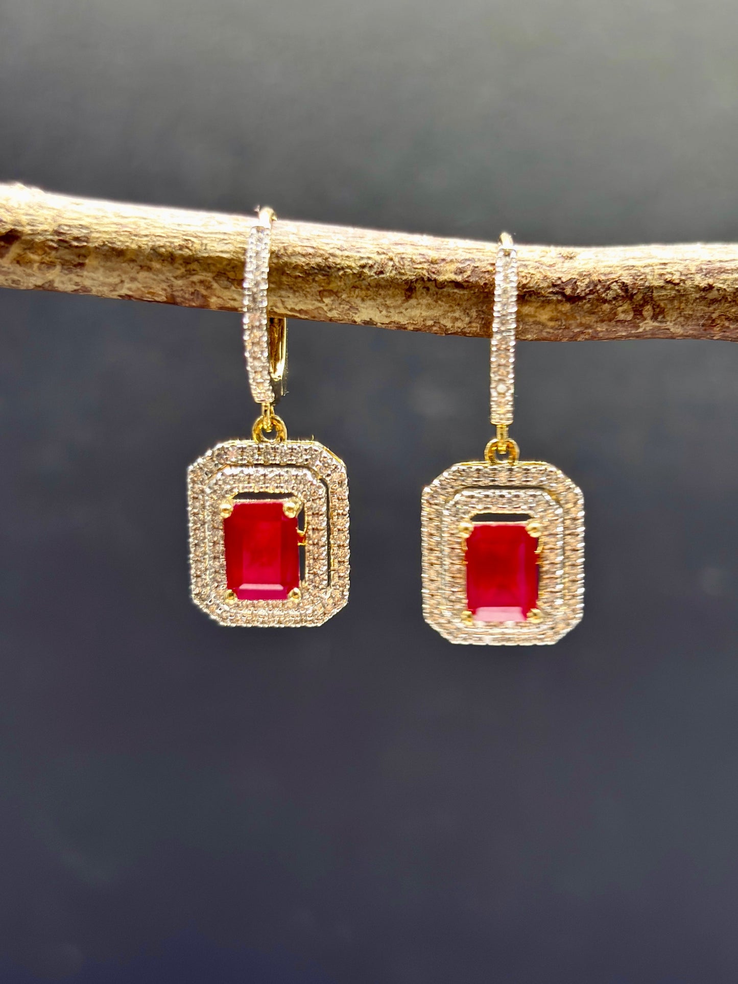 Website Auction - Exclusive Jewelry Deals