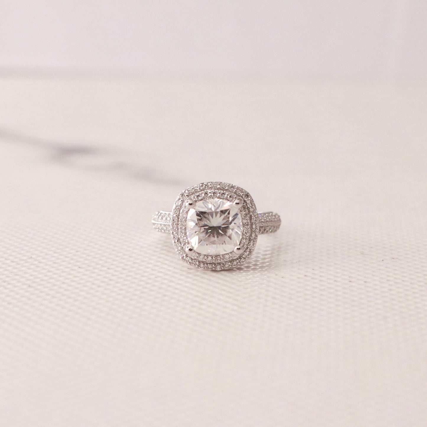 Website Auction - Exclusive Jewelry Deals