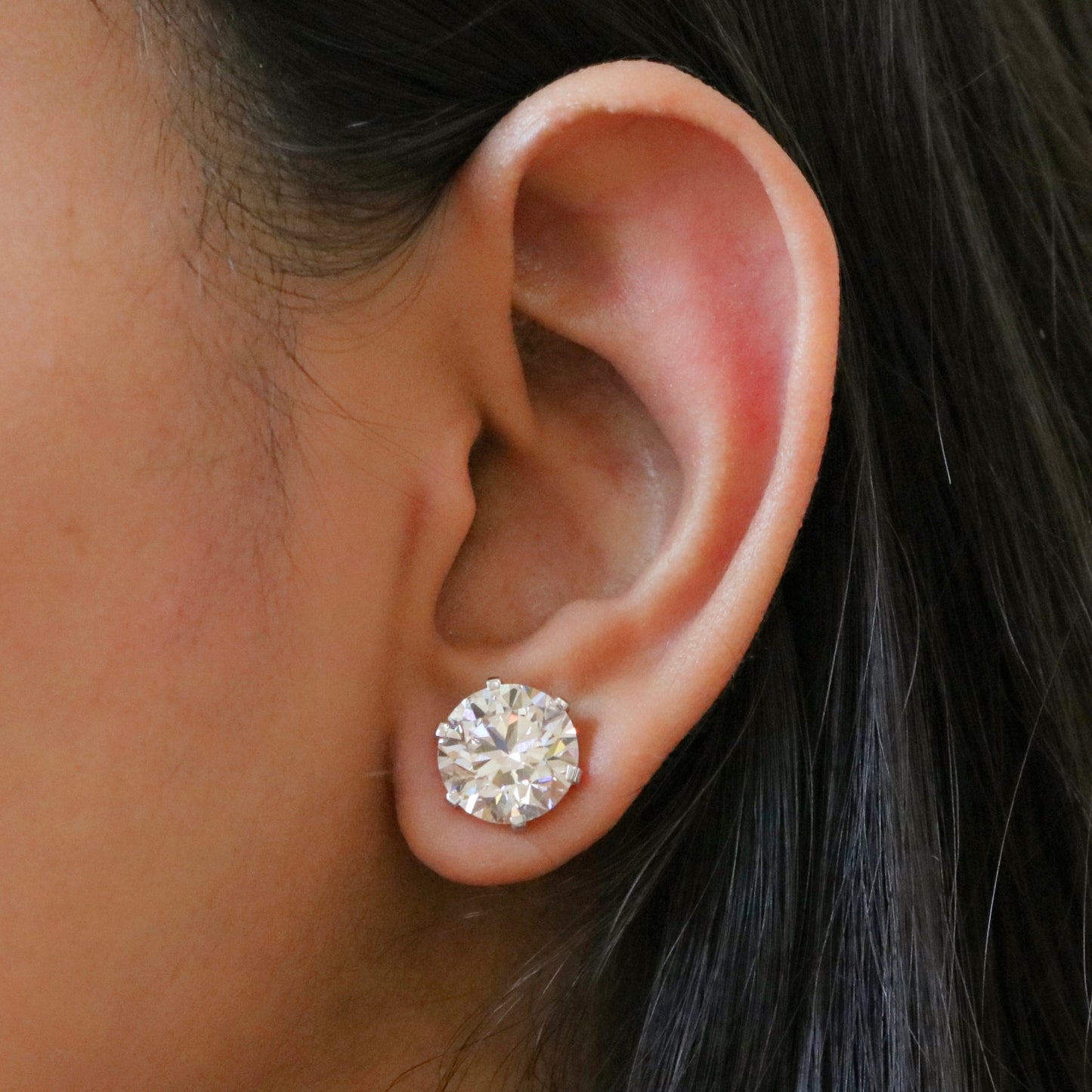 Website Auction - Exclusive Jewelry Deals