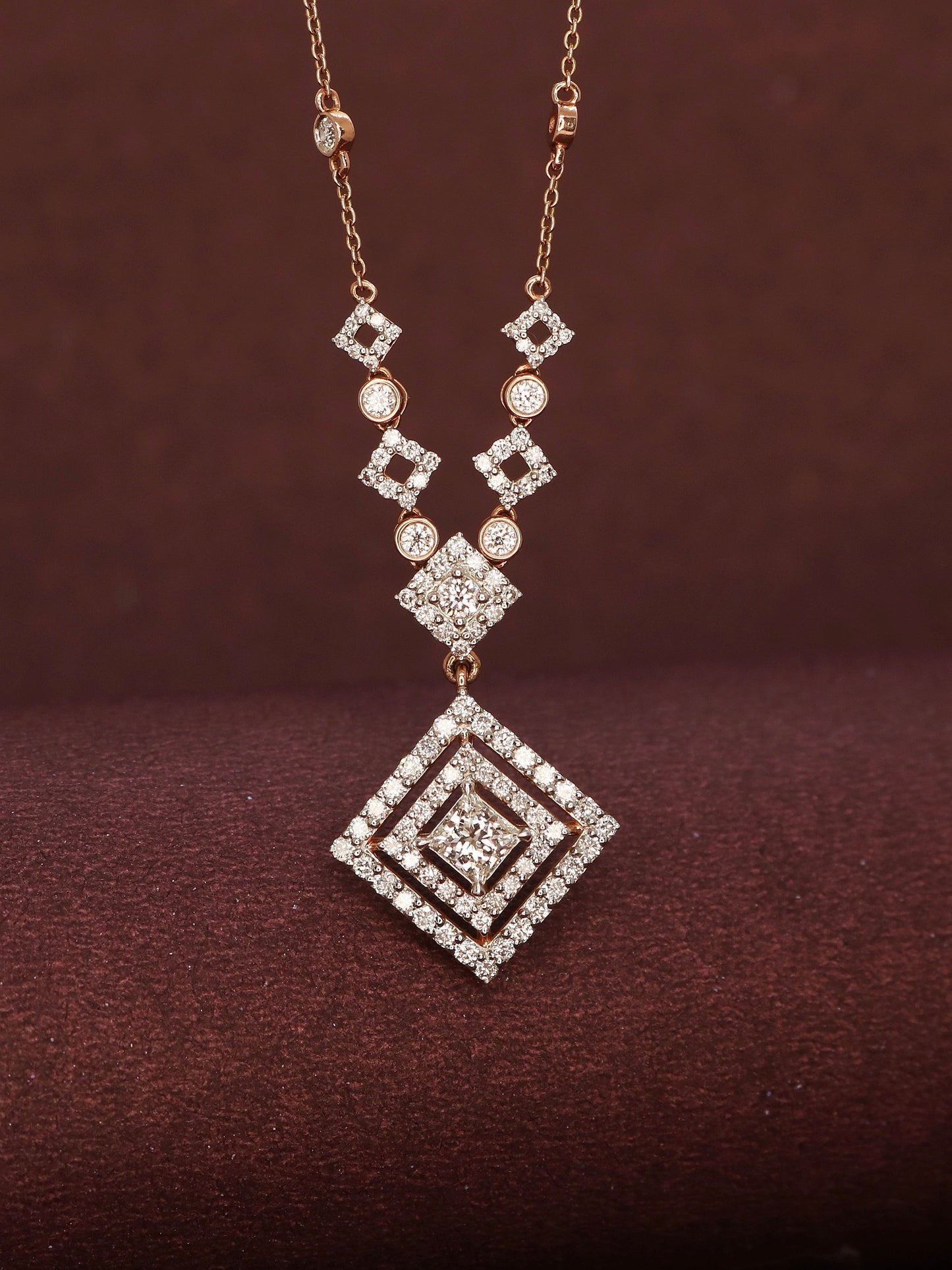 Website Auction - Exclusive Jewelry Deals