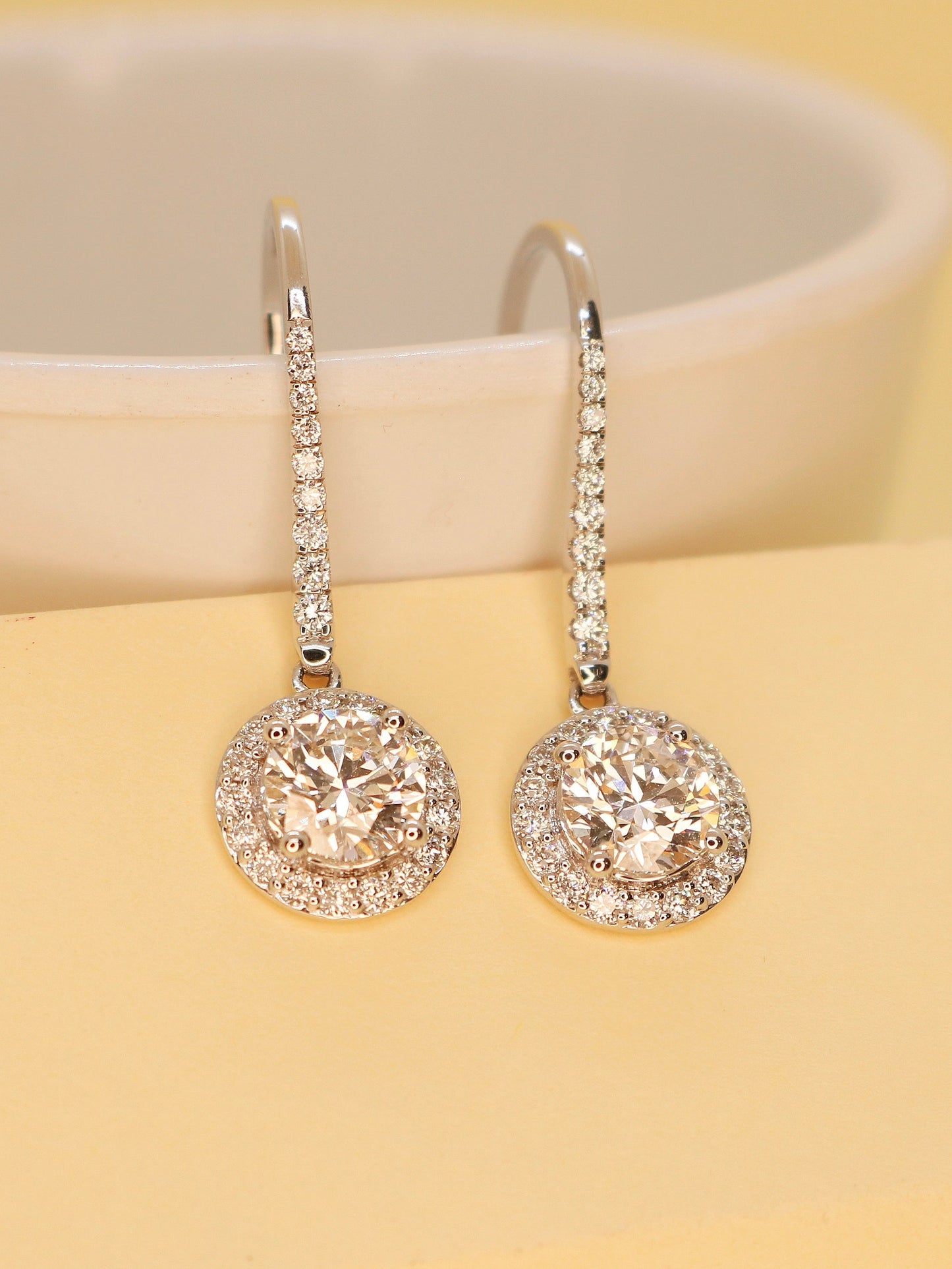 Website Auction - Exclusive Jewelry Deals