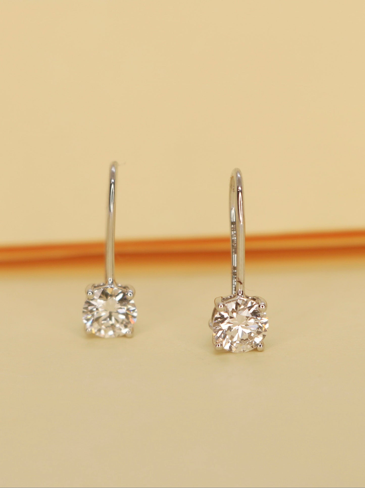 Website Auction - Exclusive Jewelry Deals