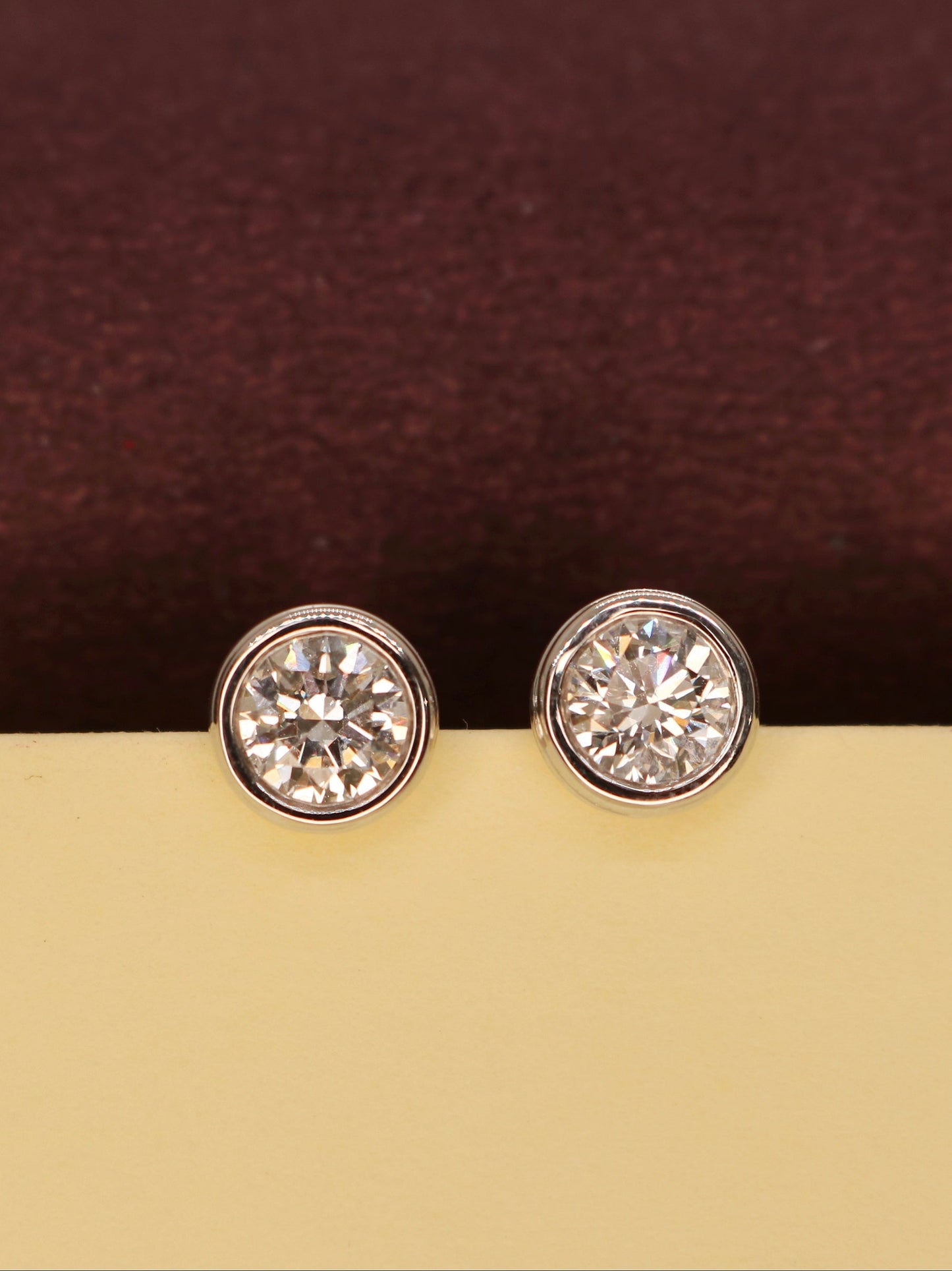 Website Auction - Exclusive Jewelry Deals