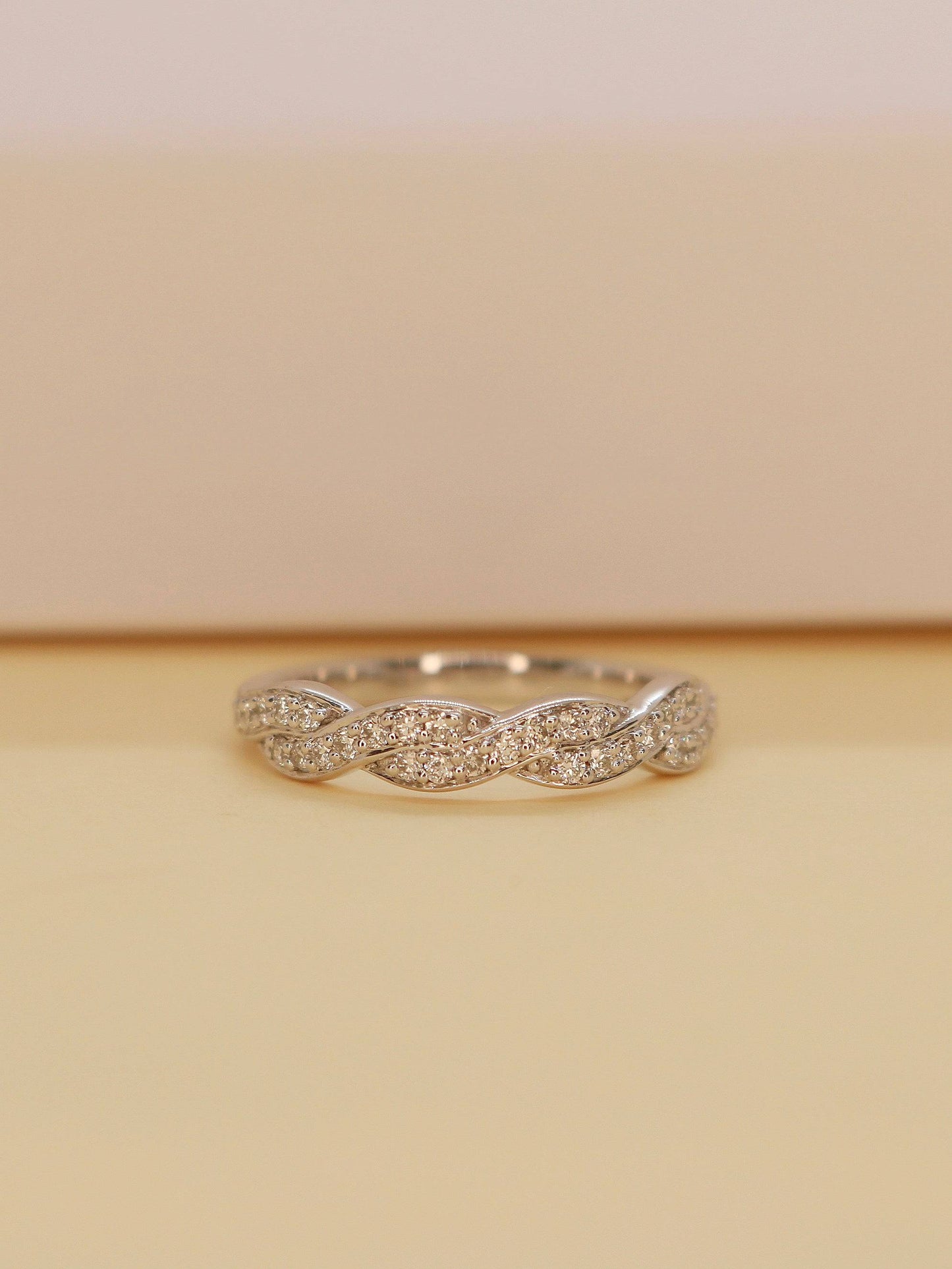 Website Auction - Exclusive Jewelry Deals