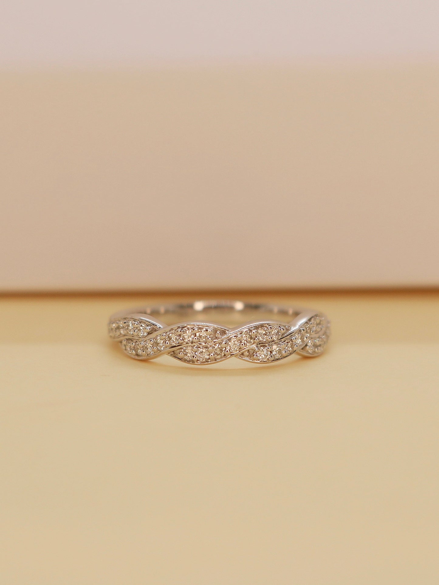 Website Auction - Exclusive Jewelry Deals
