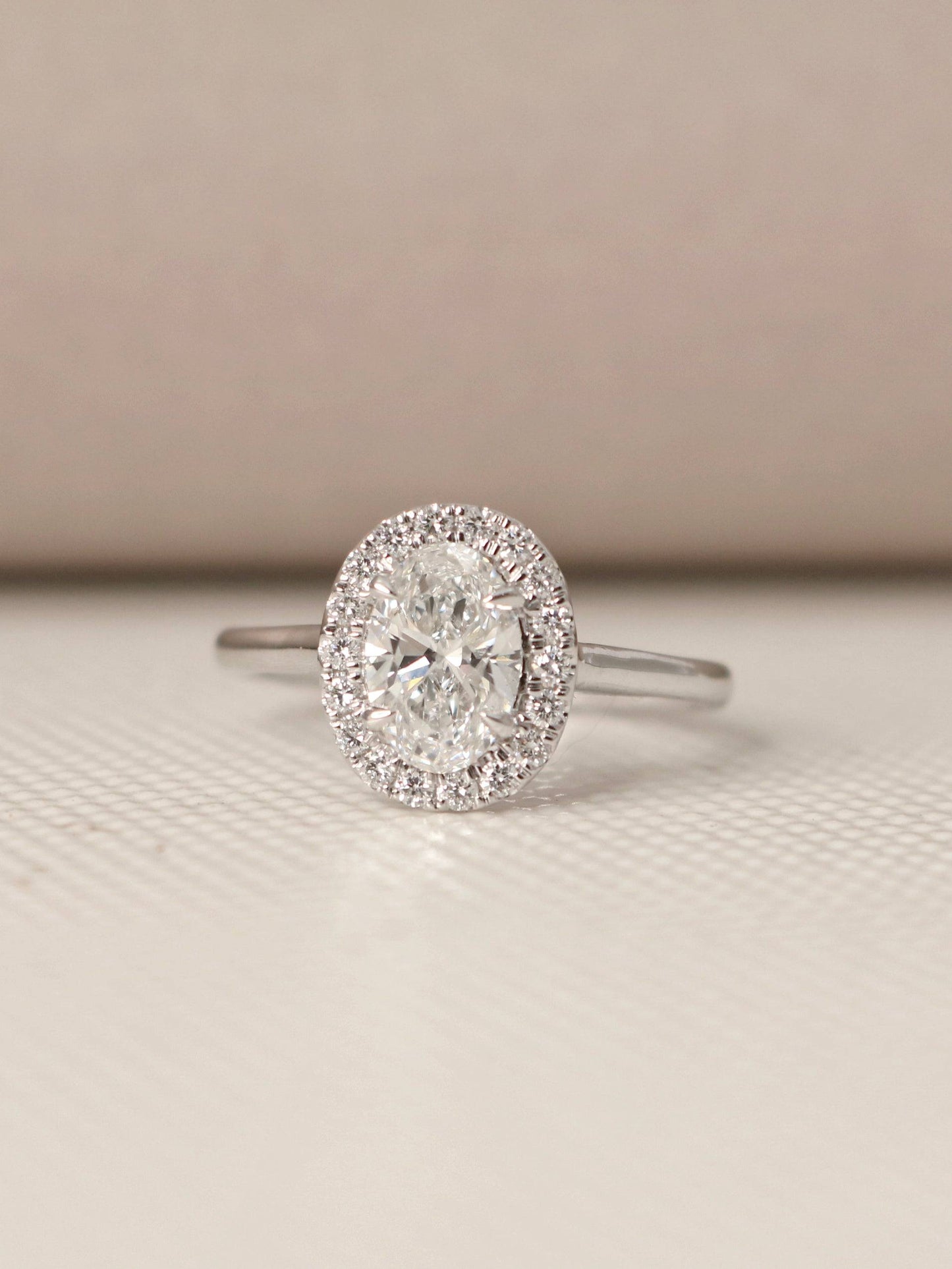 Website Auction - Exclusive Jewelry Deals